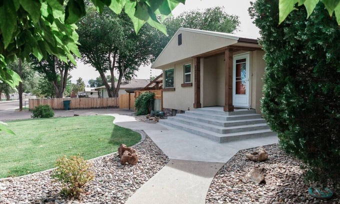 Grand Junction House | Lincoln Park Lookout: JUCO, Jackalopes,& CMU