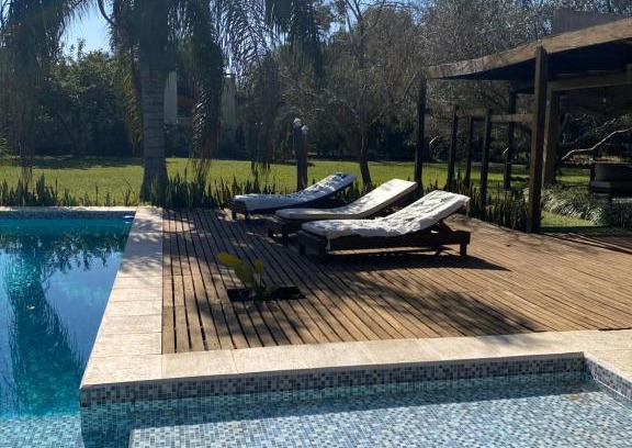 Puerto Valle House | Linda casa a metros del río Paraná con pileta