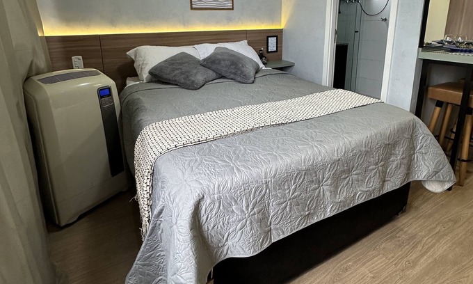Bras Apartment | Lindo Studio 50mts. Metrô Brás, Próx Feirinha Madrugada, Templo Salomão 25 Março