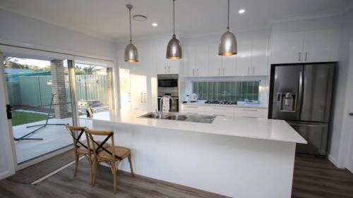 Hawks Nest House | Lindyloo 13 Binda St, Hawks Nest