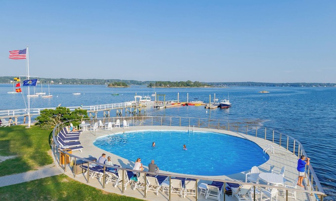 Boothbay Harbor Hotel | Linekin Bay Resort
