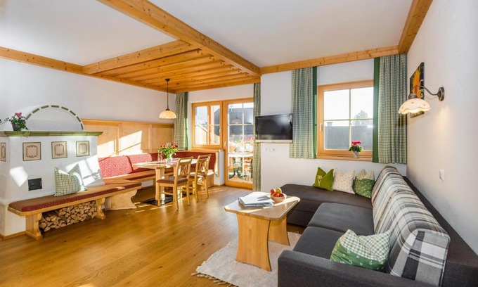 Weissenbach House | Linharterhof Appartement