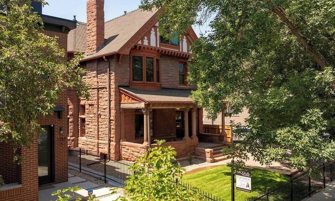 City Park West Apartment | Lioness Downtown Den