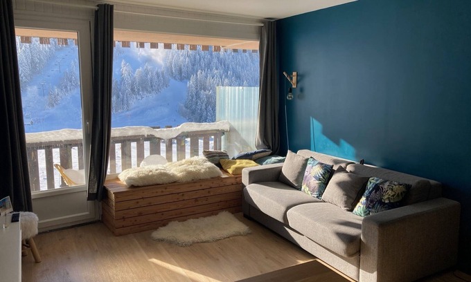 Laveissiere Apartment | LIORAN apartment with balcony magnificent view