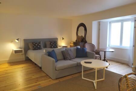 Misericordia Apartment | Lisbon Combro 77 Charming Studios by Get Your Stay