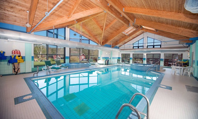 Liscomb Hotel | Liscombe Lodge Resort and Conference Centre