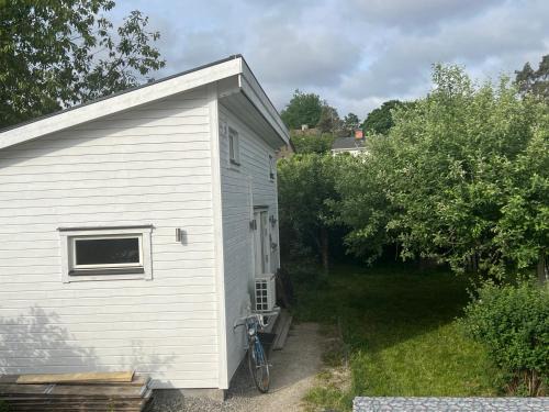 Alvsjo Ski Chalet | Liten stuga i Älvsjö 25 kvm med 2 sovloft