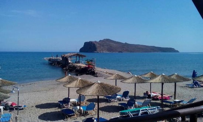 Agia Marina Apartment | Litinas Beachfront Apartment