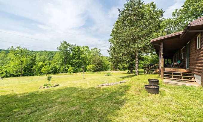 Laclede County Cabin | Little Cabin on the BIG Niangua!