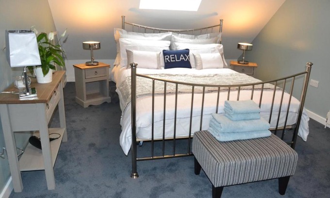 Salisbury Apartment | Little Dene Apartment