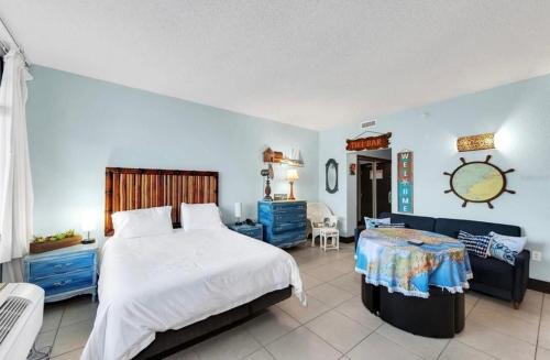 Ruskin Apartment | Little Harbor Resort #301 Tampa Bay FL Beach, Nautical Paradise