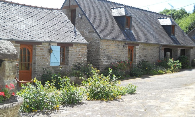 Rosporden House | Little haven of peace in the Breton countryside, Garden and terrace - near the sea