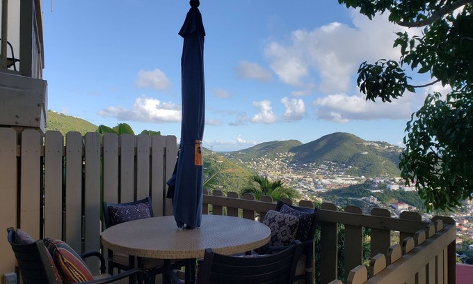 Estate Kings Quarter Apartment | Little Indigo Apartment #1 - Island Living with Amazing Views