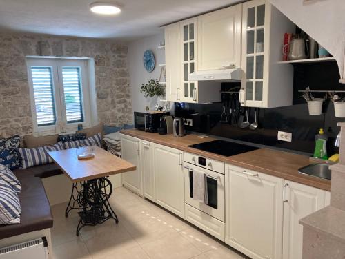 Split House | Little Palmina