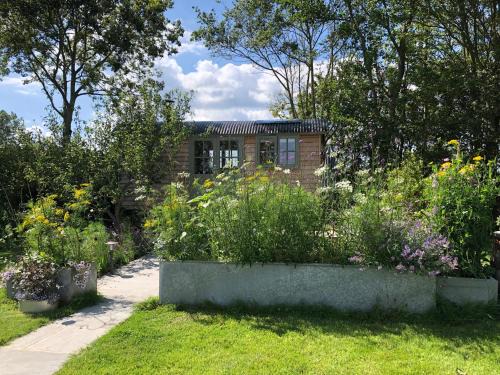 Birdham House | Little Plovers Shepherd Hut
