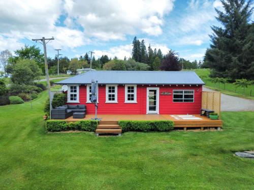 Danseys Pass House | Little Red School House
