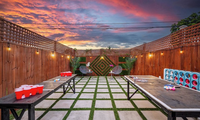 Palm Beach - West Palm Beach House | Little Slice of Paradise Downtown WPB