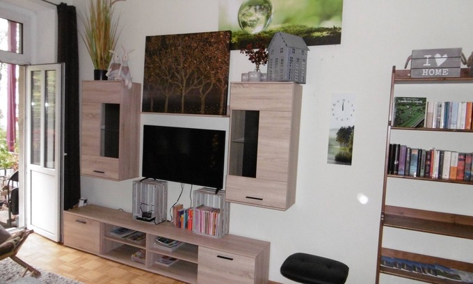 Reudnitz-Thonberg Apartment | live almost in the center