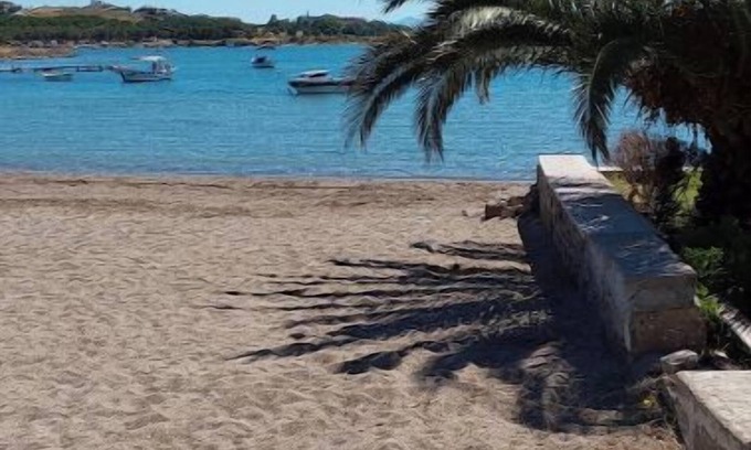 Mithatpasa Apartment | live directly by the sea D. 1