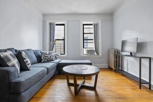 Inwood Apartment | Live In Upper Manhattan on Budget