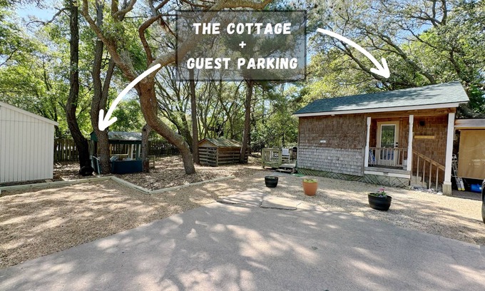 Southern Shores Apartment | Live Oak Cottage - 'tiny house'/walk to beach