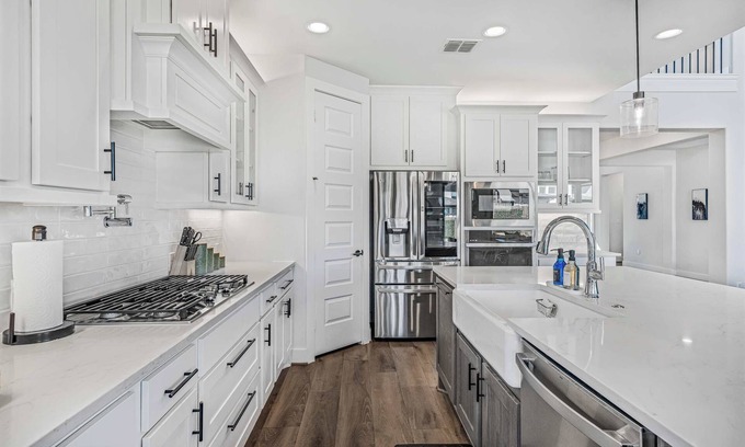 Austin House | Live Oak Hideaway: Mins 2 COTA; EV-Ready