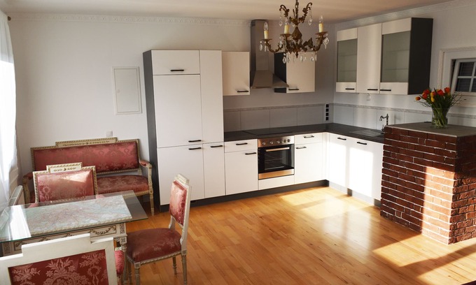 Donaustadt Apartment | Living like Sissi and Emperor Franz Joseph