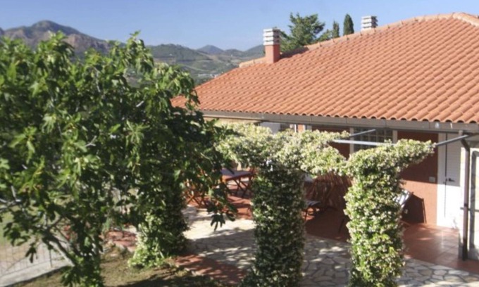 Capoliveri Villa | Lo Scoglio nice small villa with Amazing view
