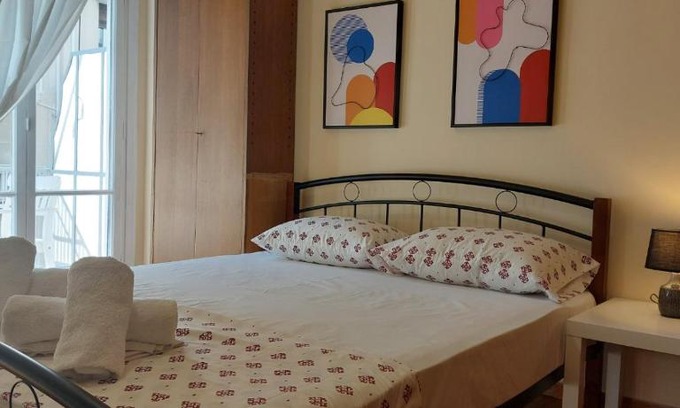 Kypseli Apartment | Lobelia Athens Centre -5 BD, 2.5 BATH