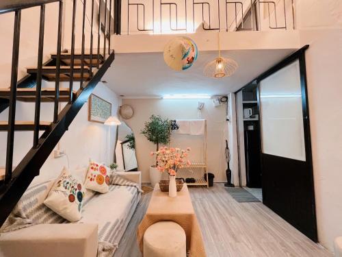 Trang Tien Apartment | Local House Old Quarter Hanoi