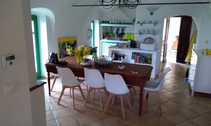 Camporosso Apartment | Localita Castiglione 3 Anwesen in Einer Liebevoll Renovierten Ölmühle