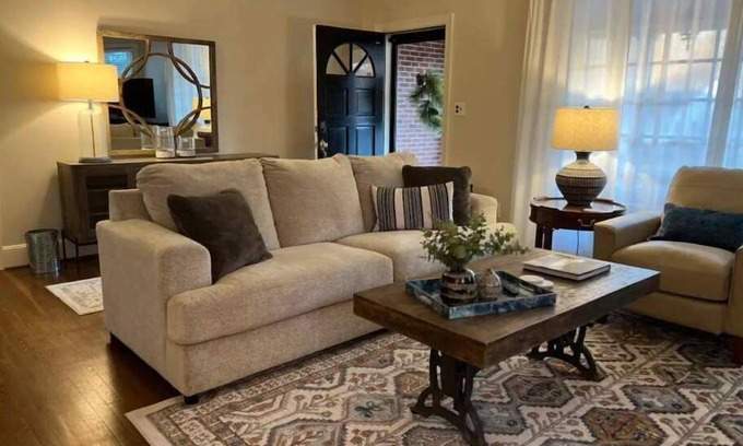 Danville House | Located in Historic Old West End. Minutes from the River District and Casino.