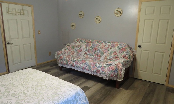Benton Bed & Breakfast | located next to gamelands next to nature