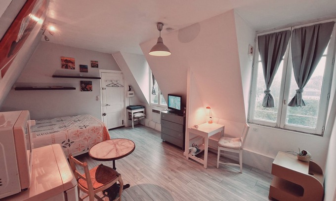 Sevres Apartment | Location Saisonnière, Meublée, Appartement Type Studio à Sèvres