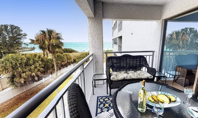 Siesta Key Condo | Lock in Sunshine and Savings Before It’s Too Late