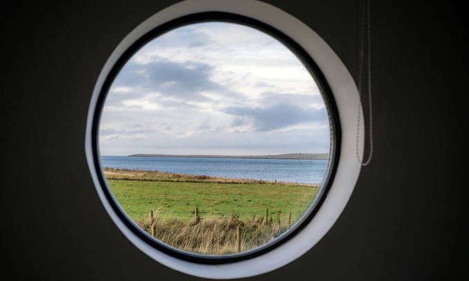 John O'Groats Cottage | Lodge 12 - 3 Bed Sea-View - a john o'groat that sleeps 6 guests in 3 bedrooms