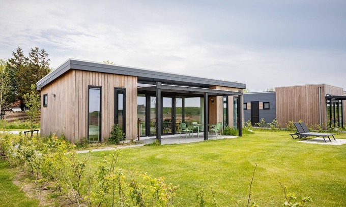 Wijdenes House | Lodge by Markermeer near Hoorn
