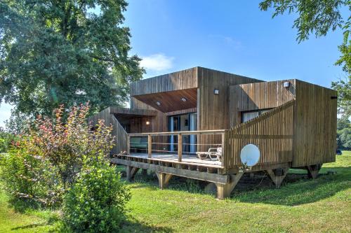 Saint-Felix-de-Reillac-et-Mortemart Bed & Breakfast | Lodge Dune avec Jacuzzi