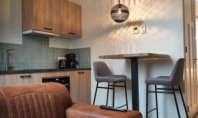 Leidschendam Apartment | Lodging 2: Luxury 2 person apartment.