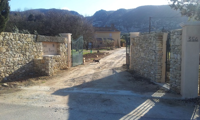 Maubec Cottage | Lodging "Thyme", 4 pers. In the countryside but close to amenities .