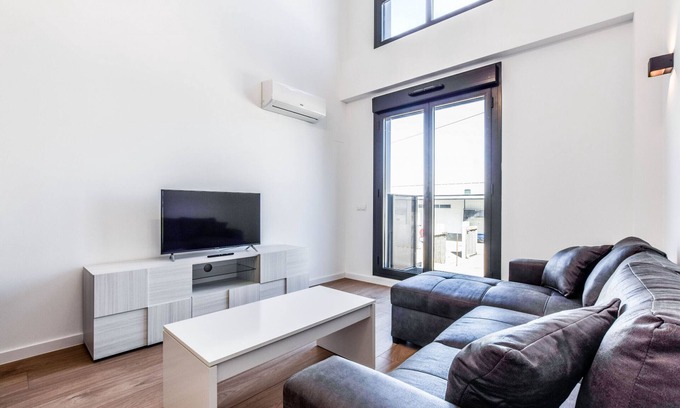 San Sebastian de los Reyes Apartment | LOFT BUSINES III 115