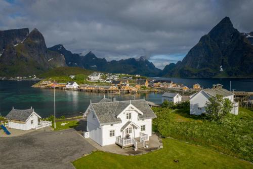 Hamnøya House | Lofoten Villa