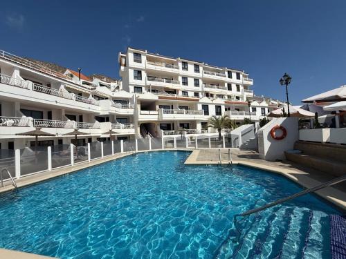 Los Cristianos Apartment | Loft 19 Luxury Suite Boutique - Heated pool