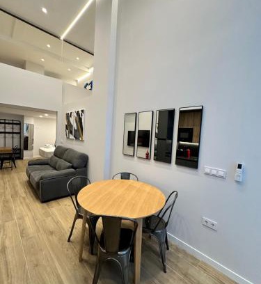 Nou Moles Apartment | LOFT Accommodative B