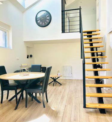 Saint-Pryve-Saint-Mesmin House | Loft de charme avec parking, jardin et terrasse