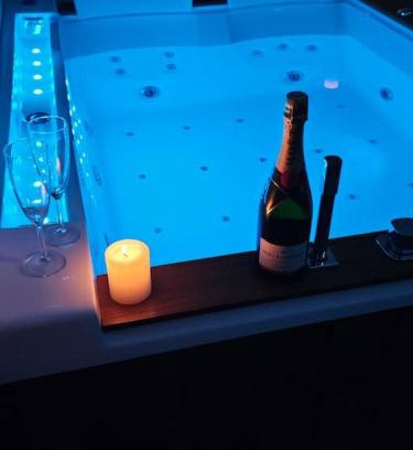 Saint-Valery-en-Caux Apartment | Loft/Jacuzzi L'instant