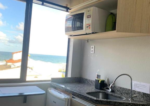 Enseada Apartment | Loft na Prainha com vista do mar 70 metros da praia