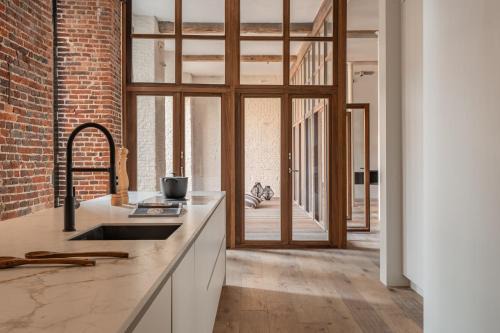 Kunstenkwartier Apartment | Loft Studio Cirq in Historical Center of Ghent