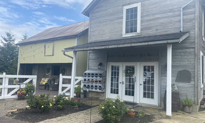 Grantsville Cottage | Loft two story with first floor workout room, WIFI, complete cottage to yourself