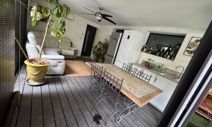 Les Angles House | Loft with Jacuzzi possibility